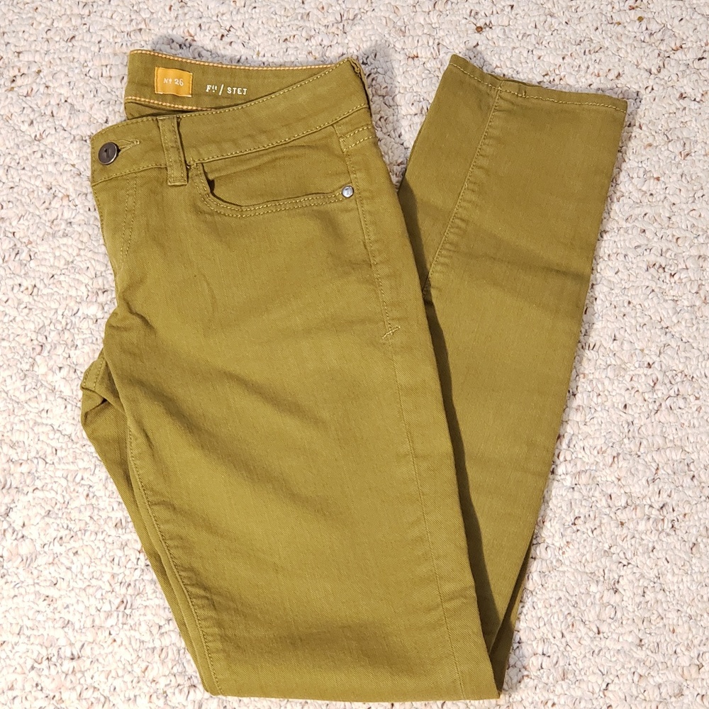 Anthropologie》26 Pilcro Olive Green Colored Pants